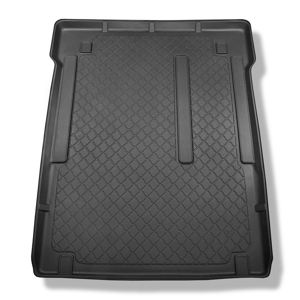 Tapete para a bagageira projetado para Peugeot Expert Tepee Van (2007-2016) - L2 (possibilidade de abrir orifícios para montagem de assentos na terceira fileira)