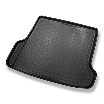 Tapete para a bagageira projetado para Volvo XC70 I Crossover (2000-2007) - 5/7 lugares (terceira fileira inclinada); também para modelos com navegação e trocador de CD